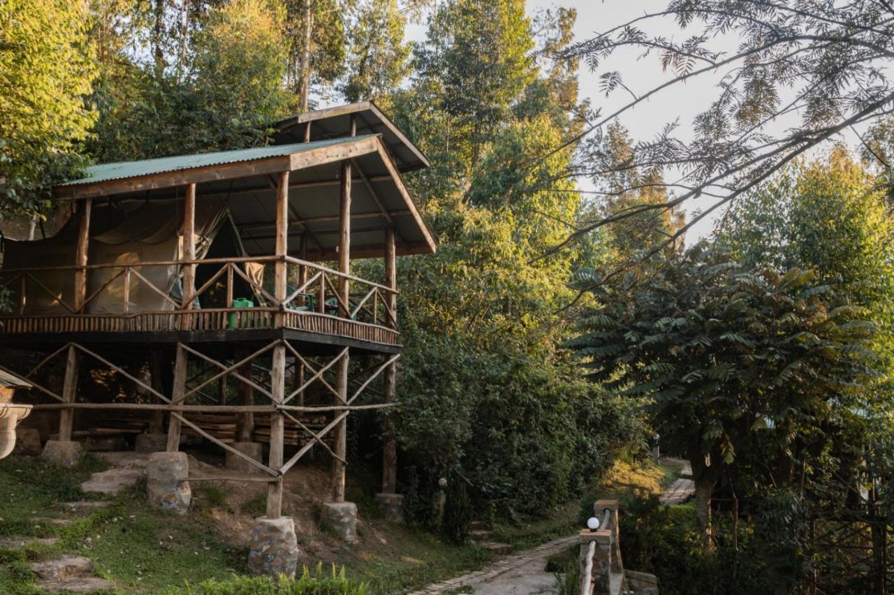 Bunyonyi Overland Resort Kabale Esterno foto